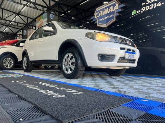 FIAT PALIO 1.0 MPI FIRE 8V FLEX 4P MANUAL FIAT PALIO 1.0 MPI FIRE 8V FLEX 4P MANUAL